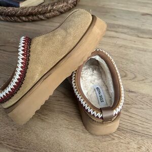 Steve Madden Brown Slip-On Loafers Size 9